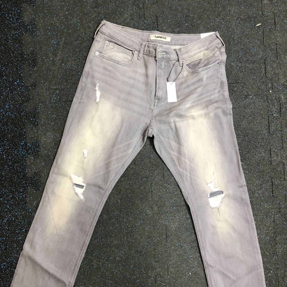 NWT Express Jeans 34x30 Slim Skinny trendy